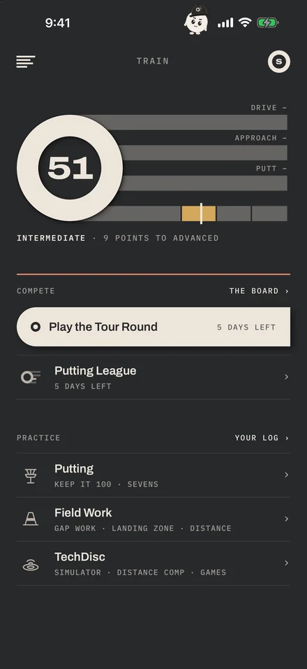 The Train screen: a score of 51 out of 100 in a ring, bars for drives, approaches and putts, and the weekly rounds and practice games below.